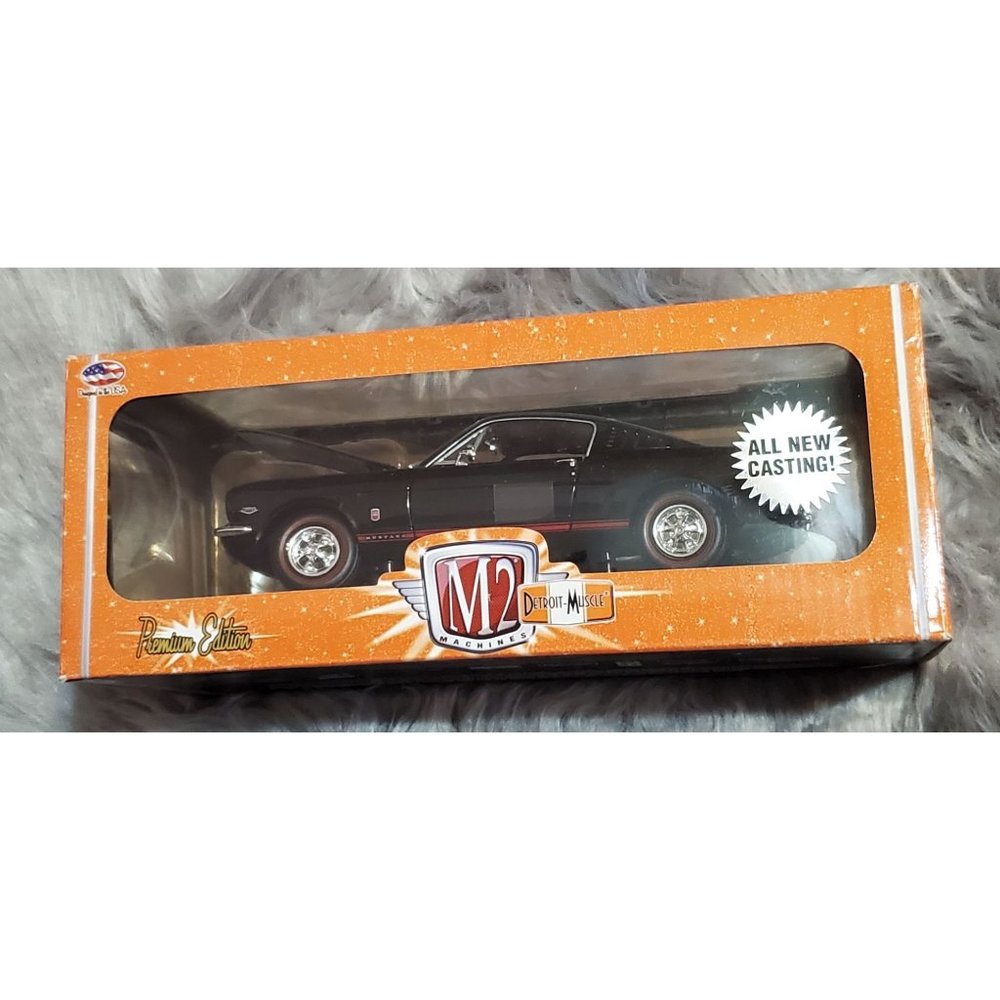NEW NIB M2 Machines 1966 Ford Mustang Fastback GT black 1/24 Diecast Model Car
